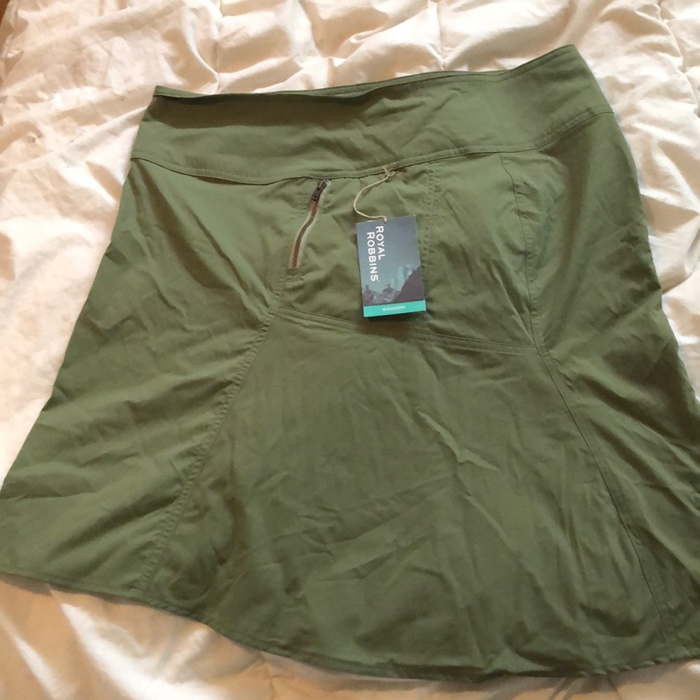 Royal Robbins discovery skirt size 14